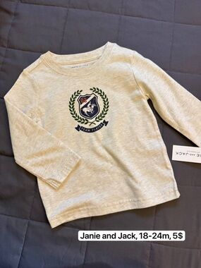 Janie and Jack Cream Long-Sleeve Tee with Navy and Green Crest